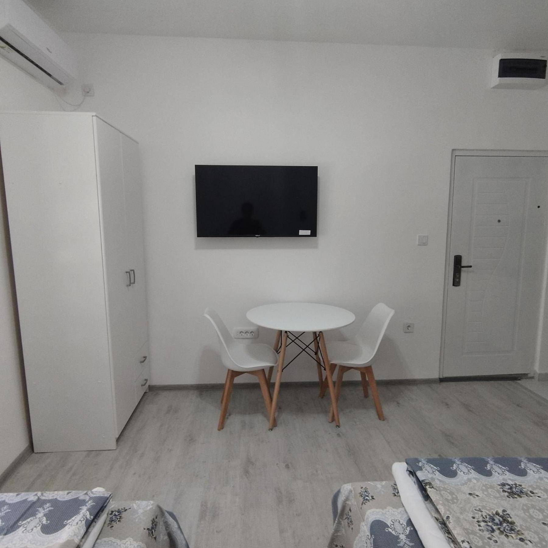 Apartmani 15 Cetinje Dış mekan fotoğraf